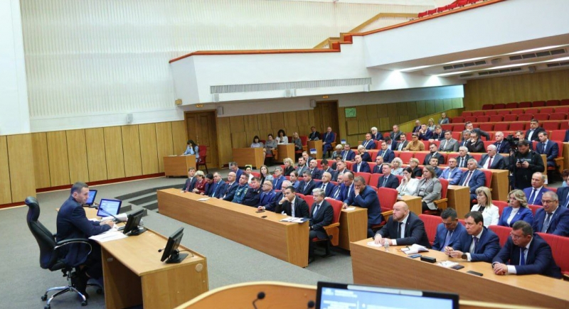 Команда молодая и амбициозная – эксперт оценил новый состав правительства Хабаровского края