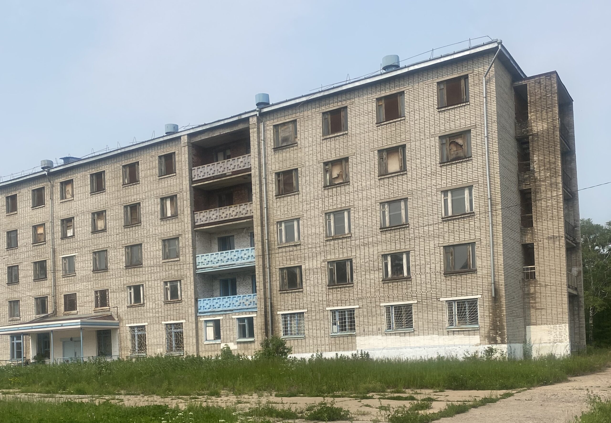 Детский дом в Советской Гавани вновь выставили на торги