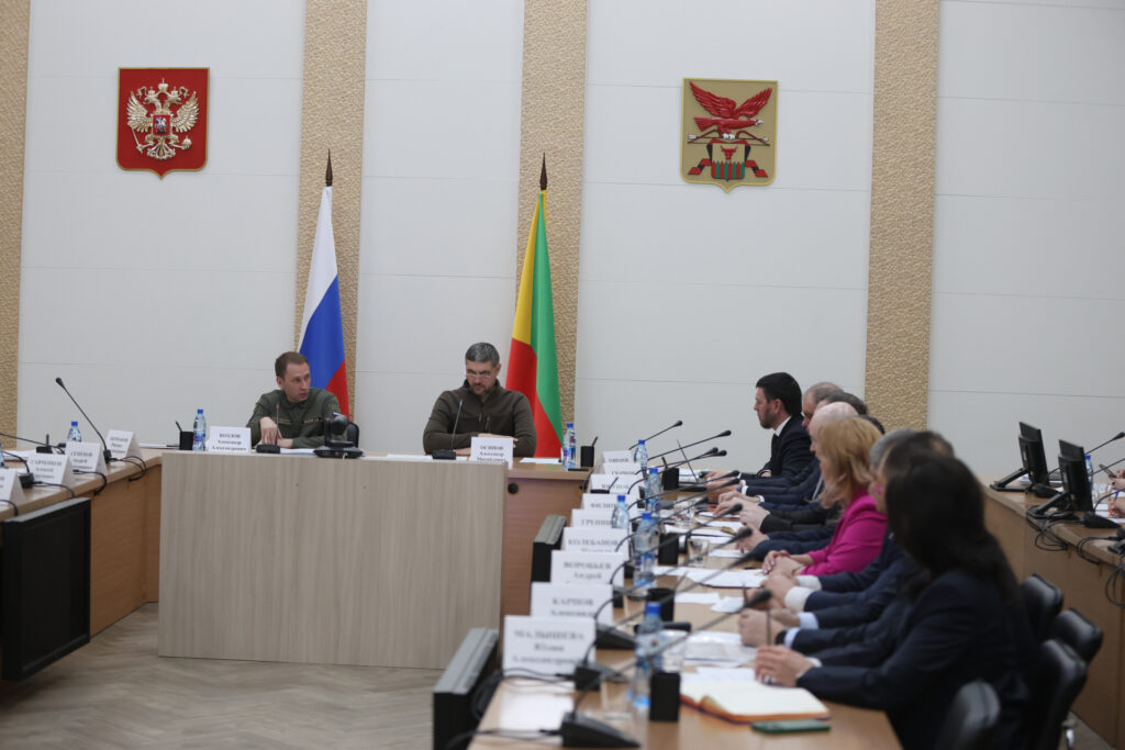 Глава Минприроды РФ обсудил добычу недр и пожары в Забайкалье: главное