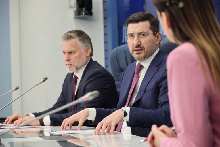 Строительство моста через Лену: оптимизацию логистики и траты обсудили в Москве