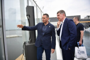 максим решетников хабаровск