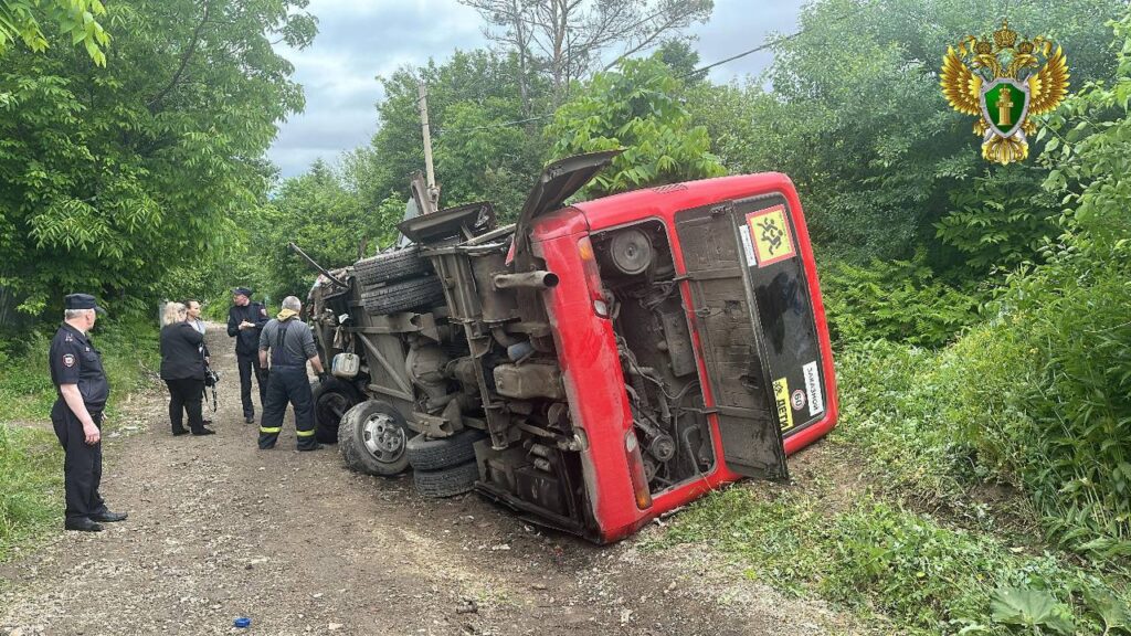 В Хабаровском крае в суд передали иск по делу о перевернувшемся автобусе с детьми