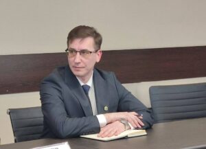 антон харин
