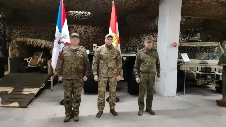 С Хабаровским краем в сердце: Дмитрий Демешин побывал в подразделениях в зоне СВО
