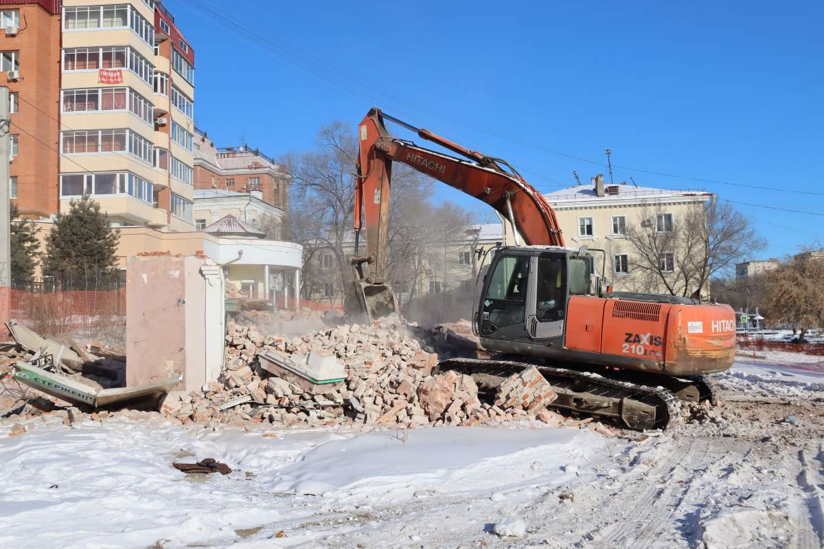 В Хабаровске по программе КРТ расселят 50 аварийных домов