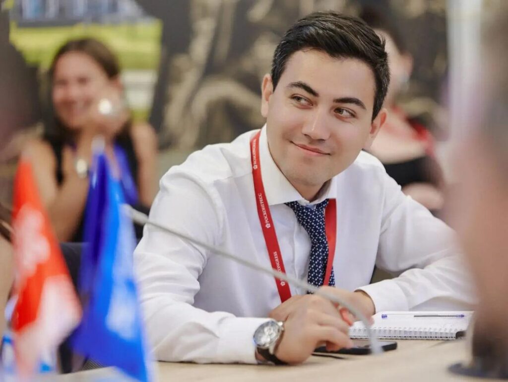 Пост замминистра экономики Республики Бурятия занял Денис Хулукшинов