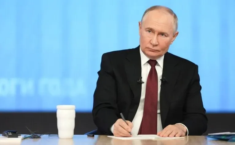 Путин запустил тотальный контроль цен на продукты