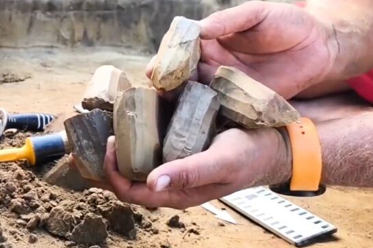 Археологи Приамурья нашли сразу шесть нуклеусов в одном схроне