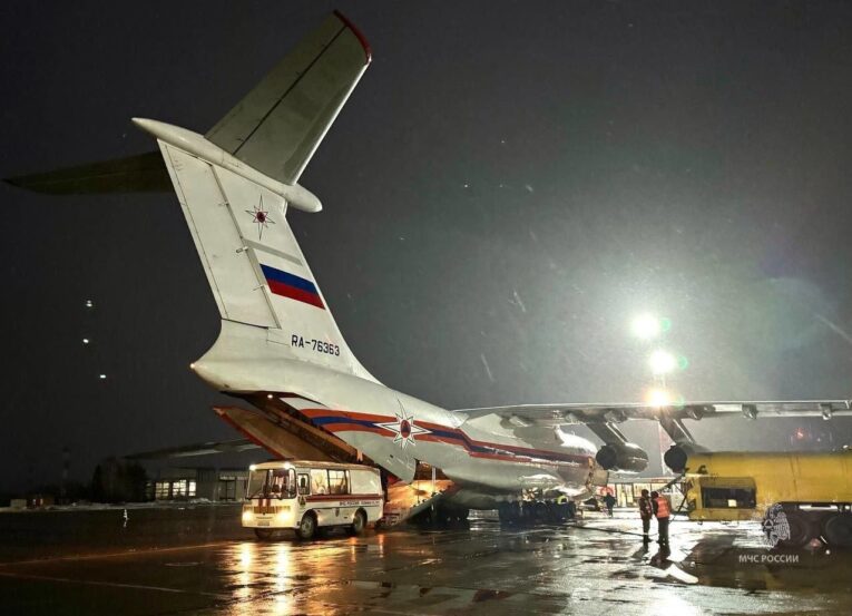 Спецборт с мобильной бригадой прибыл в Амурскую область
