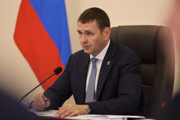 Демешин поручил расширить направления работы ТОС в крае